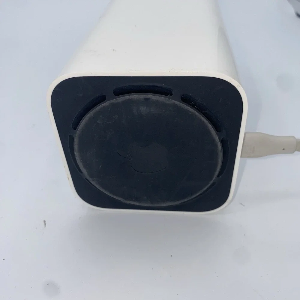 Apple AirPort Extreme A1521 3-Port Gigabit Wi-Fi 802.11 AC Router ME918LL/A
